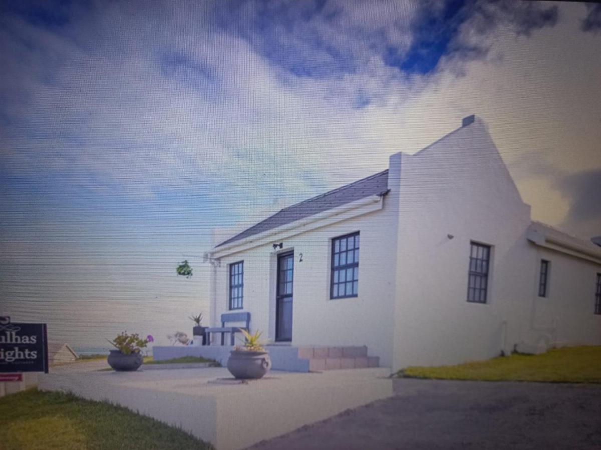 Agulhas Heights Self-Catering Cottages 외부 사진