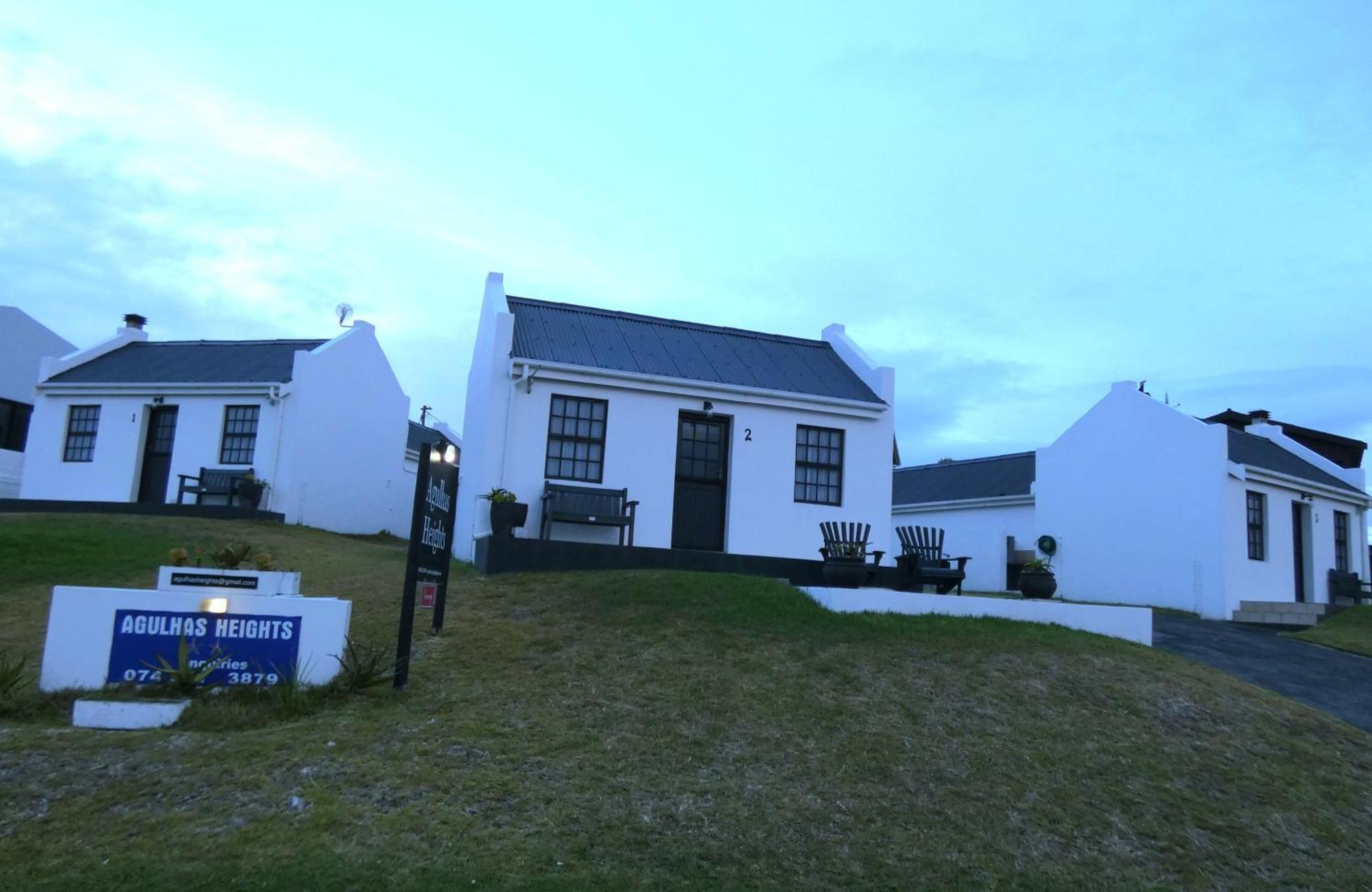Agulhas Heights Self-Catering Cottages 외부 사진